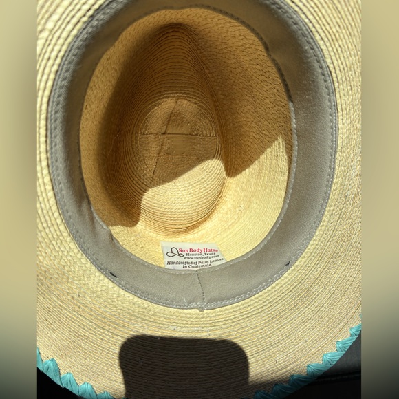 Sunbody Hat Handcrafted - Picture 9 of 16